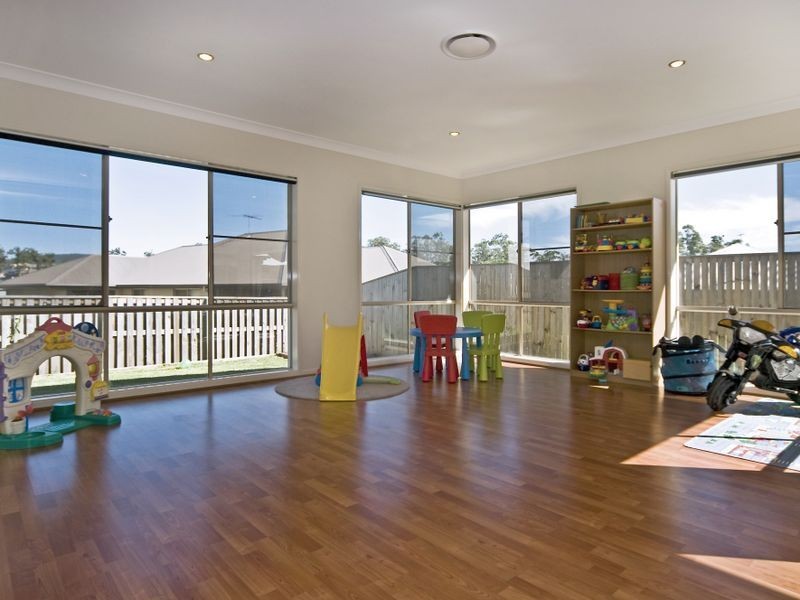 8 Tarella Ct, Ormeau QLD 4208