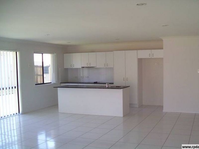 40 Valda Ave, Coomera QLD 4209