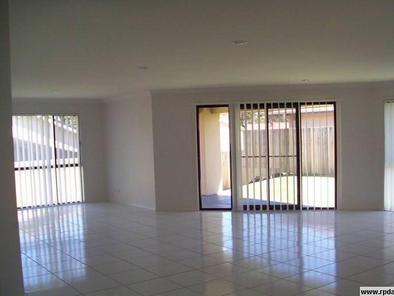 40 Valda Ave, Coomera QLD 4209