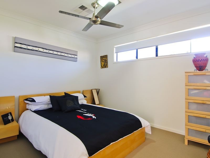 52 Picnic Creek Drive, Coomera QLD 4209