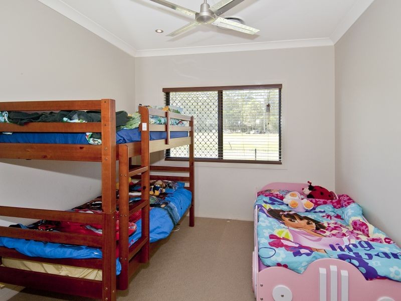 66 Ageston Rd, Alberton QLD 4207
