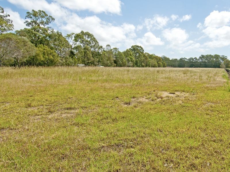 66 Ageston Rd, Alberton QLD 4207