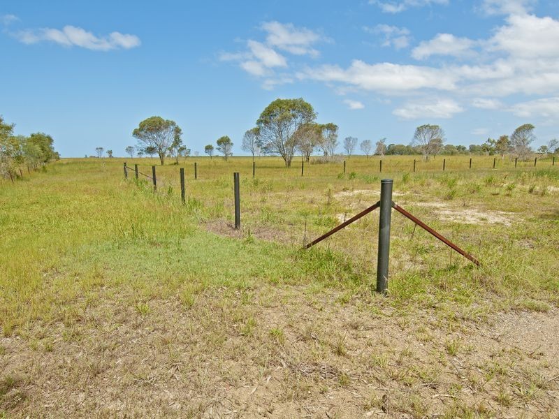 66 Ageston Rd, Alberton QLD 4207