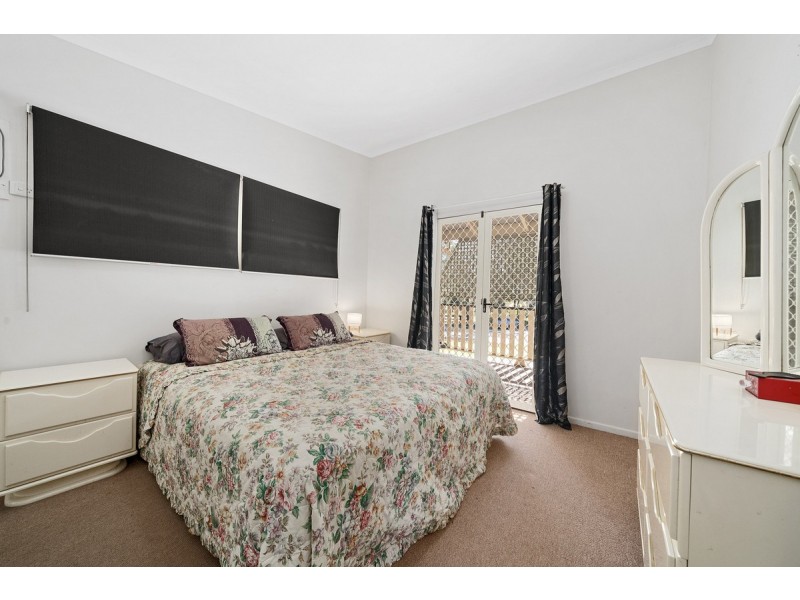 37 Johnstone Road, Stapylton QLD 4207