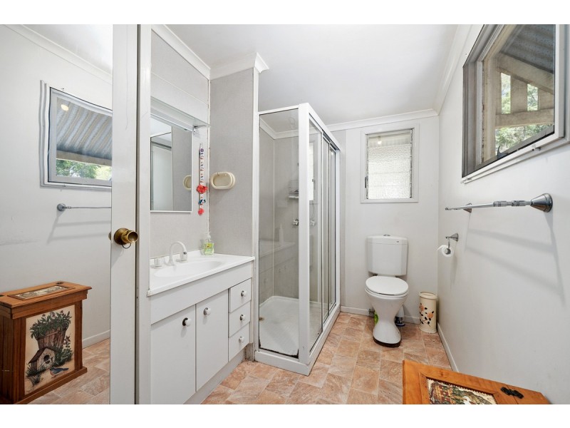 37 Johnstone Road, Stapylton QLD 4207