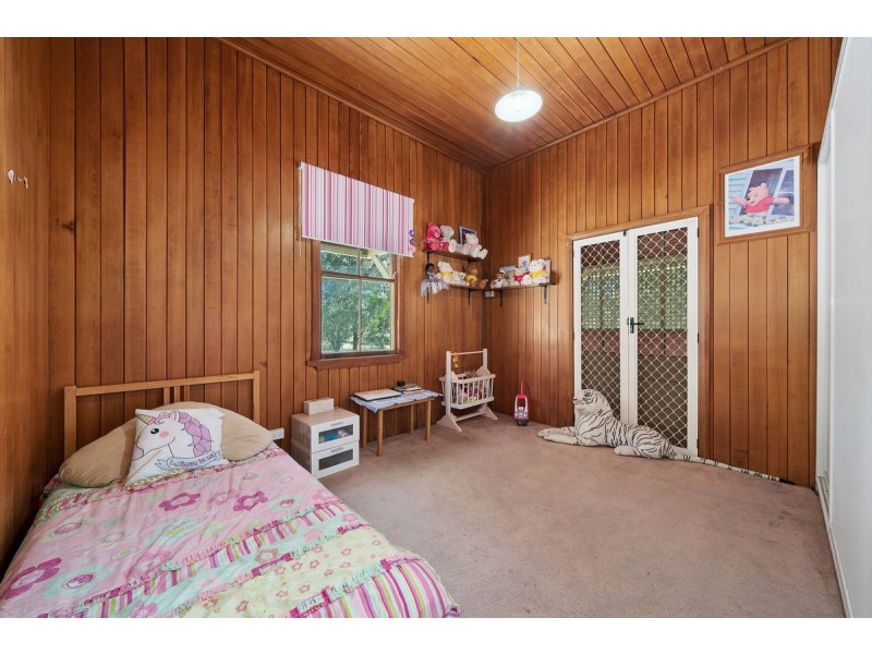 37 Johnstone Road, Stapylton QLD 4207