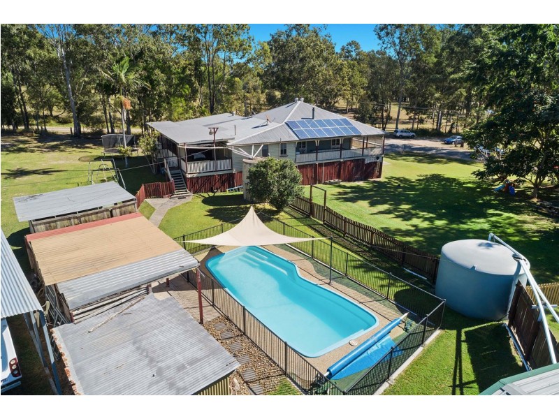 37 Johnstone Road, Stapylton QLD 4207