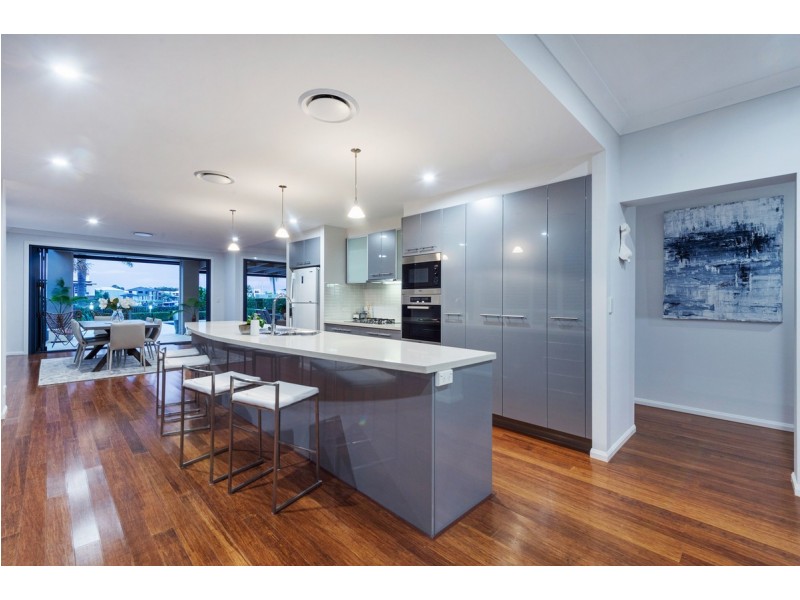 24 Brindabella Close, Coomera Waters QLD 4209