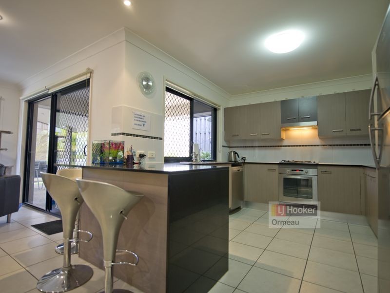 17 Rivervale St, Ormeau QLD 4208