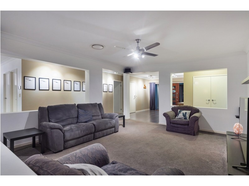 107 Ormeau Ridge Road, Ormeau Hills QLD 4208