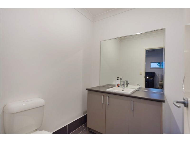 107 Ormeau Ridge Road, Ormeau Hills QLD 4208