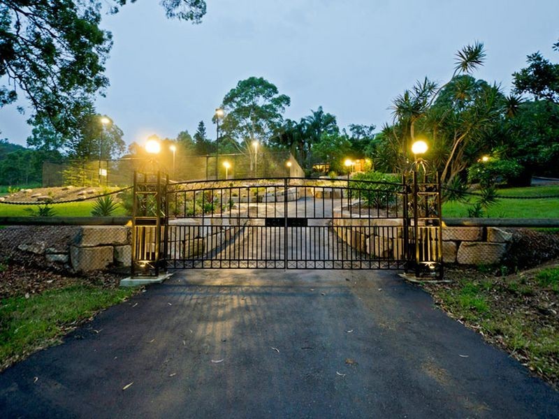 401 Tamborine Mountain Rd, Tamborine QLD 4270