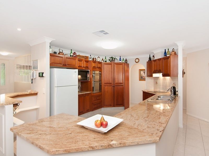 401 Tamborine Mountain Rd, Tamborine QLD 4270