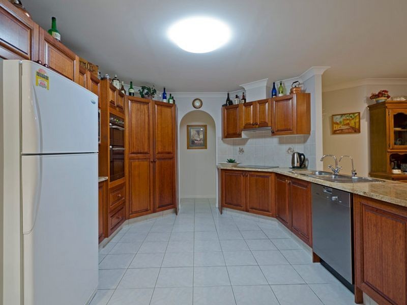 401 Tamborine Mountain Rd, Tamborine QLD 4270