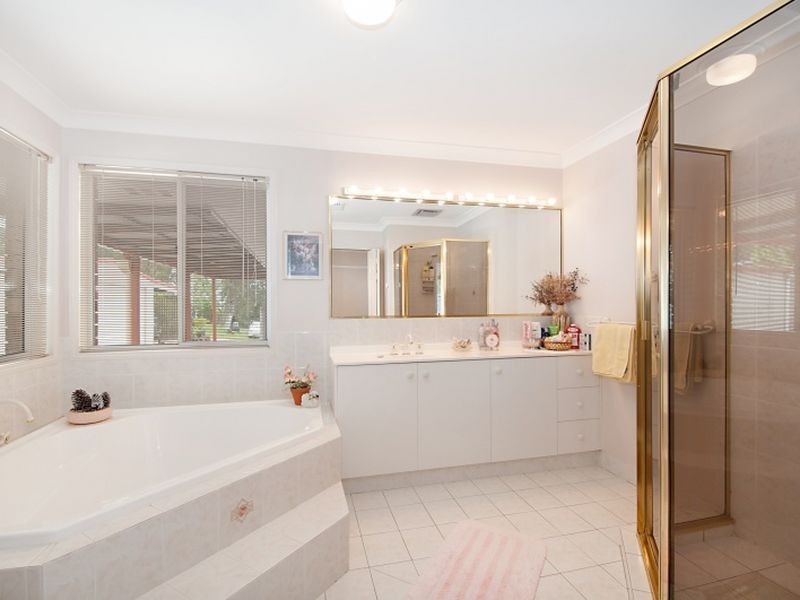 401 Tamborine Mountain Rd, Tamborine QLD 4270