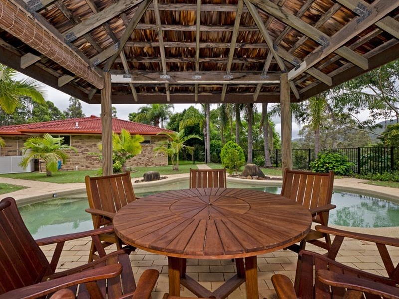 401 Tamborine Mountain Rd, Tamborine QLD 4270