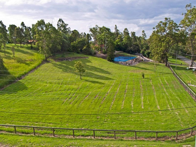 401 Tamborine Mountain Rd, Tamborine QLD 4270