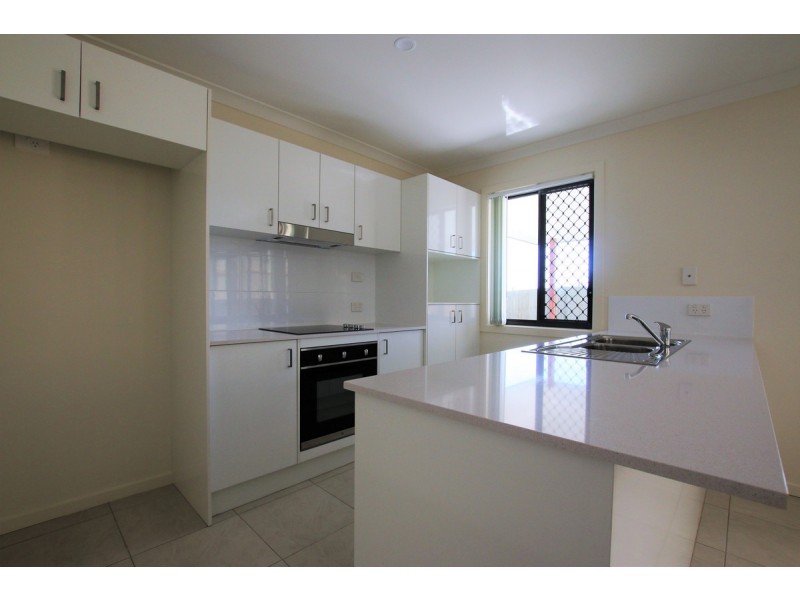 28 Arrowsmith Crescent, Ormeau Hills QLD 4208