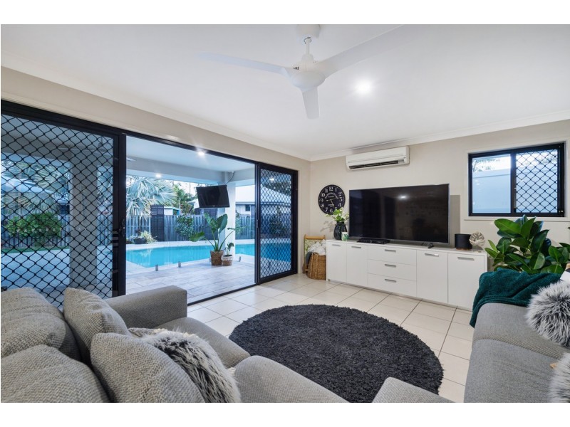 5 Summerlea Crescent, Ormeau QLD 4208