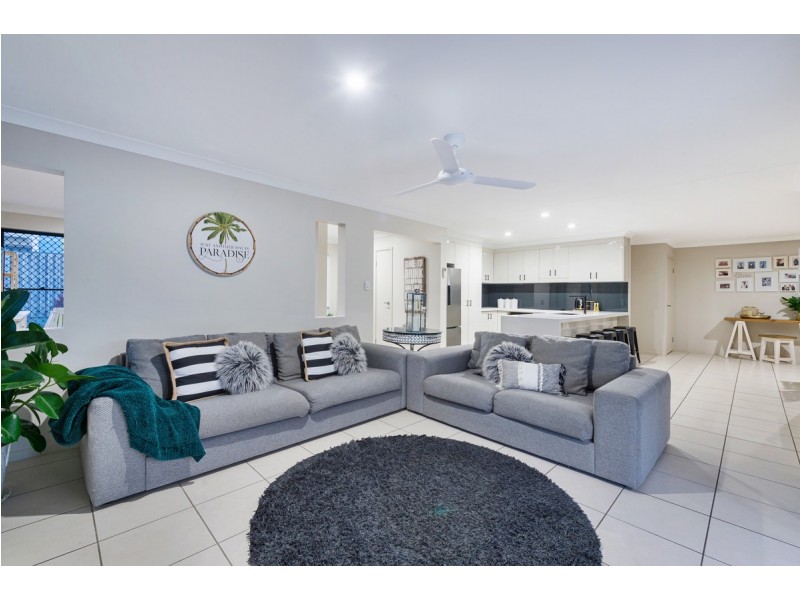 5 Summerlea Crescent, Ormeau QLD 4208