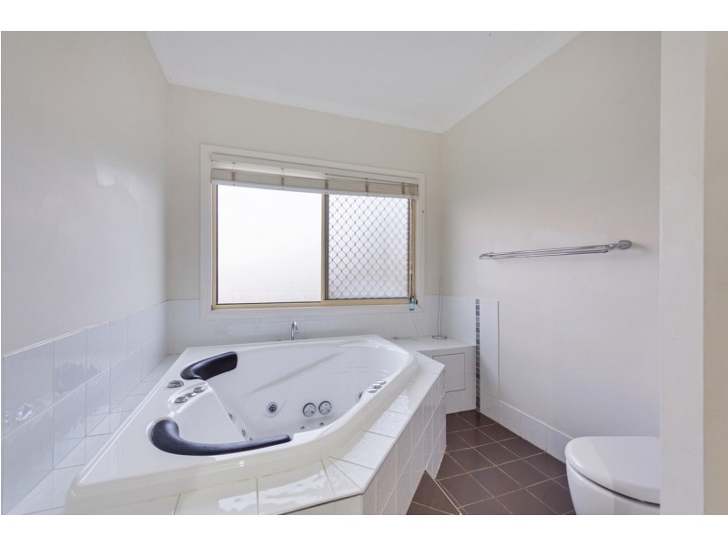 35 Podinga Circuit, Ormeau QLD 4208