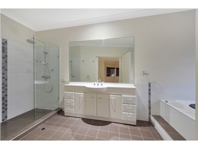 35 Podinga Circuit, Ormeau QLD 4208