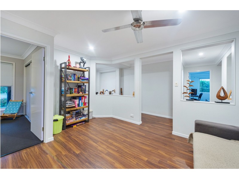 15 Pincally Crescent, Ormeau QLD 4208