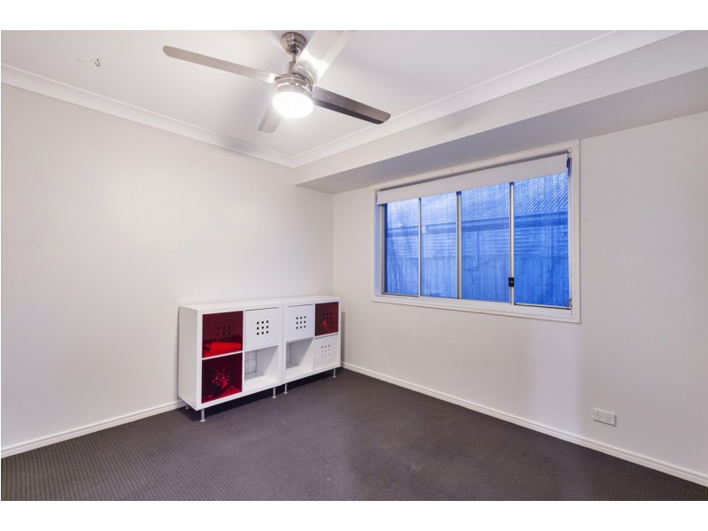 15 Pincally Crescent, Ormeau QLD 4208