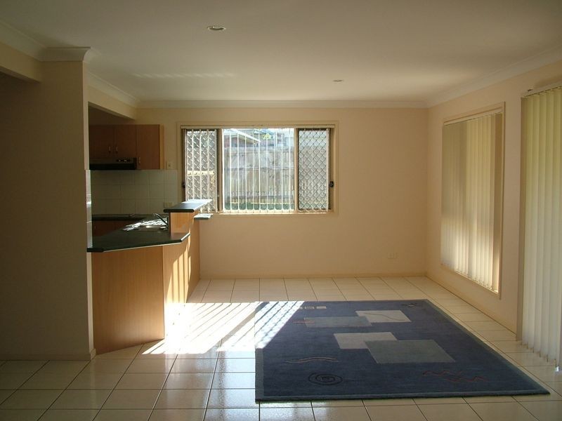 2 Chester Cls, Ormeau QLD 4208