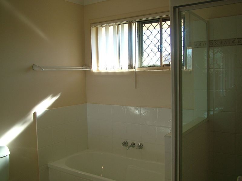 2 Chester Cls, Ormeau QLD 4208