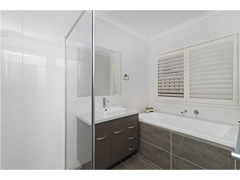 11 Bredbo Street, Ormeau Hills QLD 4208