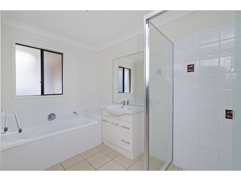 19 Lucas Crescent, Ormeau Hills QLD 4208