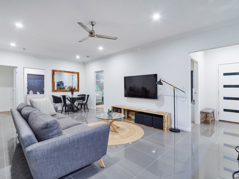 26 Balla Balla Crescent, Ormeau Hills QLD 4208