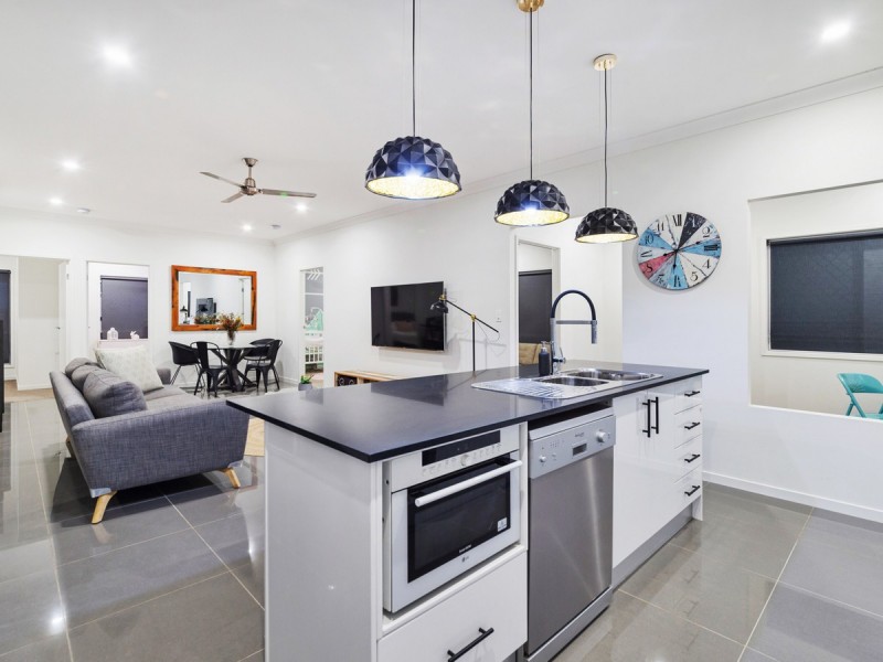 26 Balla Balla Crescent, Ormeau Hills QLD 4208