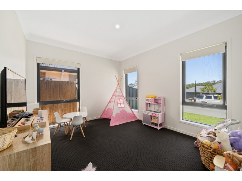 18 Bailey Court, Ormeau QLD 4208