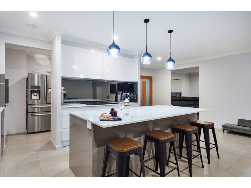 24 Gower Court, Pimpama QLD 4209