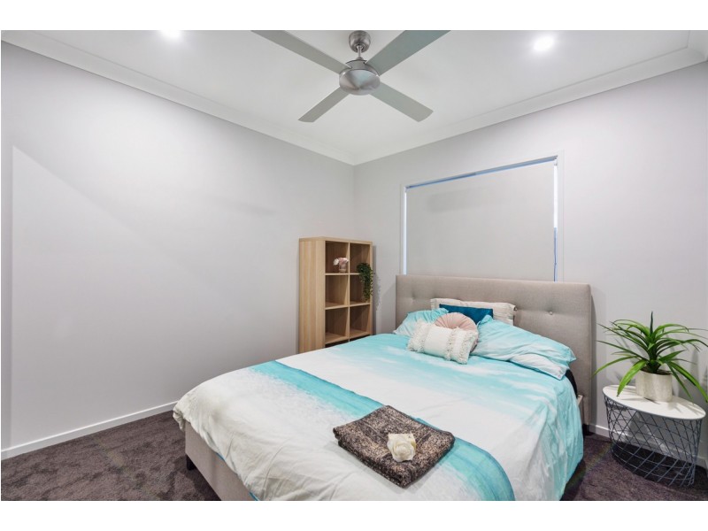 24 Gower Court, Pimpama QLD 4209