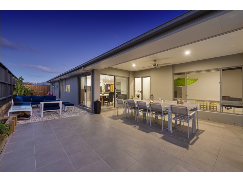 24 Gower Court, Pimpama QLD 4209
