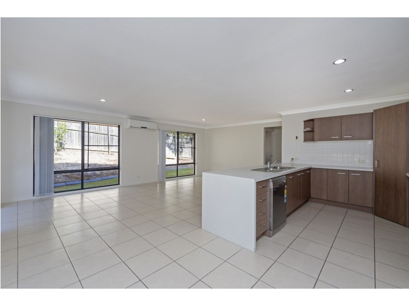 18 Emily Street, Ormeau QLD 4208