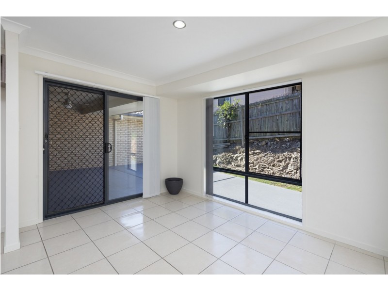 18 Emily Street, Ormeau QLD 4208