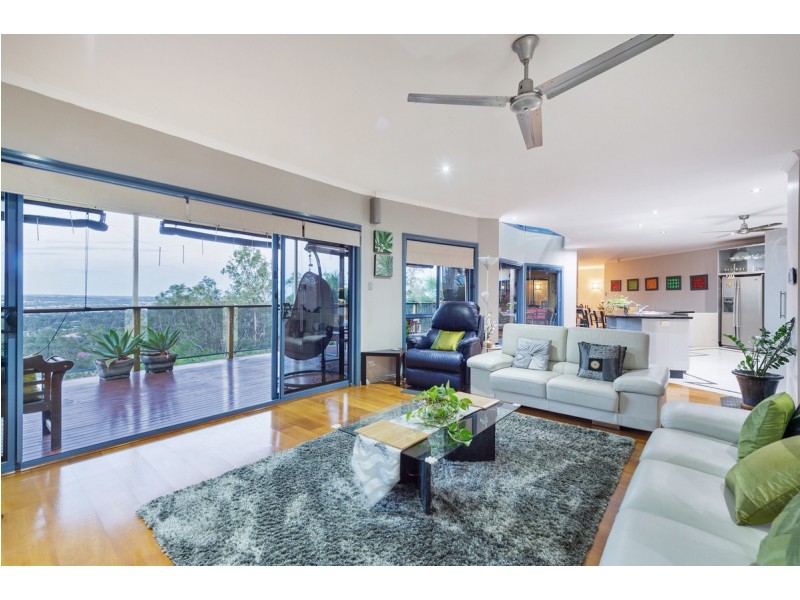 43 Oppermann Drive, Ormeau QLD 4208