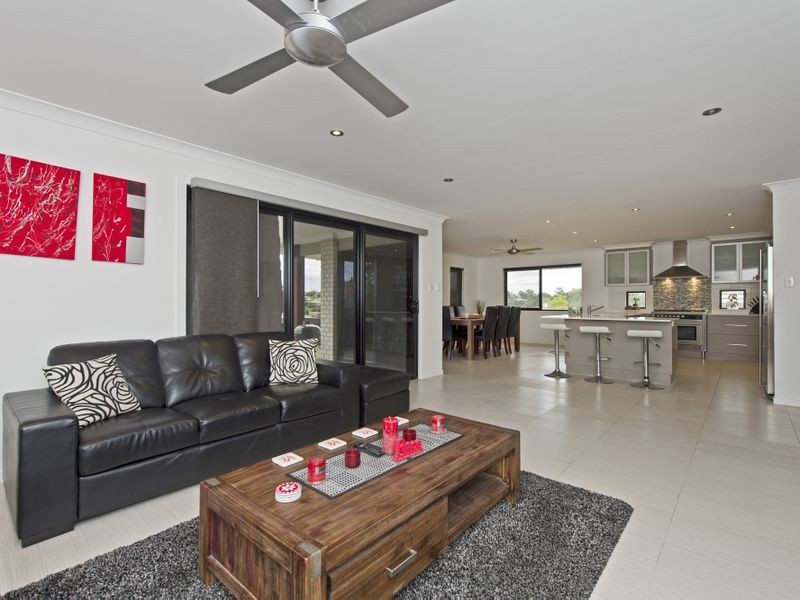 26 Yarwood Crescent, Ormeau Hills QLD 4208