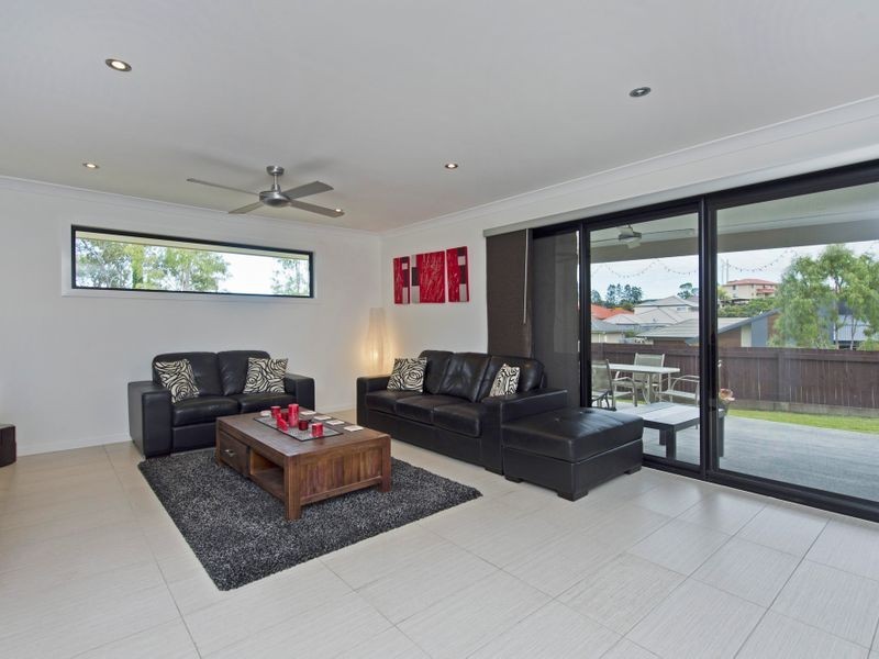 26 Yarwood Crescent, Ormeau Hills QLD 4208