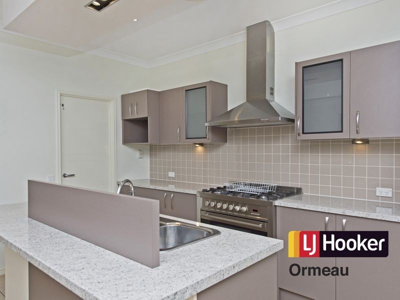 18 Katandra Crescent, Ormeau QLD 4208