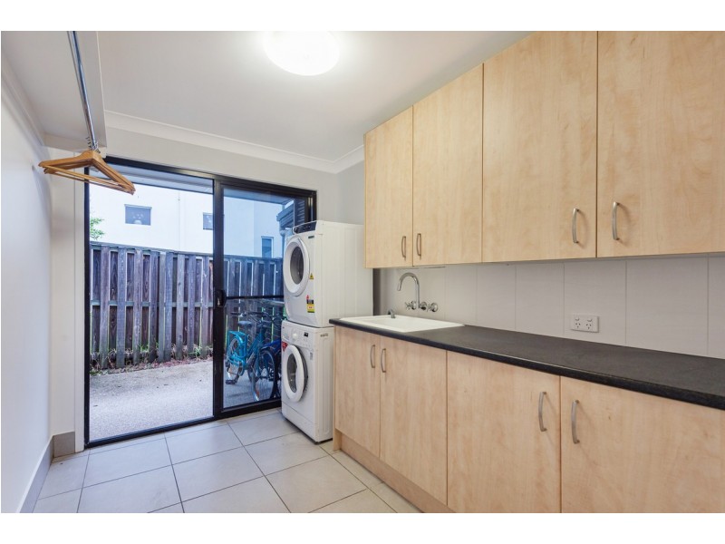 30 Peachester Close, Ormeau QLD 4208