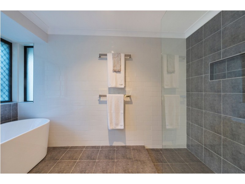 4 Cobradah Court, Pimpama QLD 4209