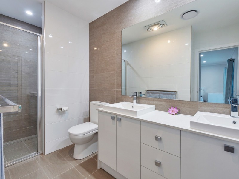 85 Montego Hills Drive, Kingsholme QLD 4208