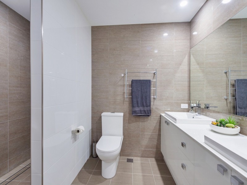 85 Montego Hills Drive, Kingsholme QLD 4208