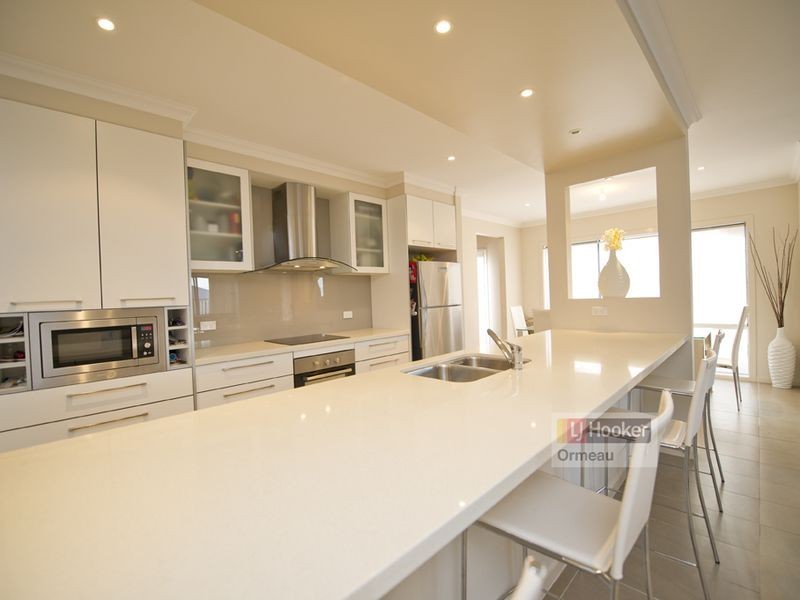 24 Penneshaw Crescent, Ormeau QLD 4208