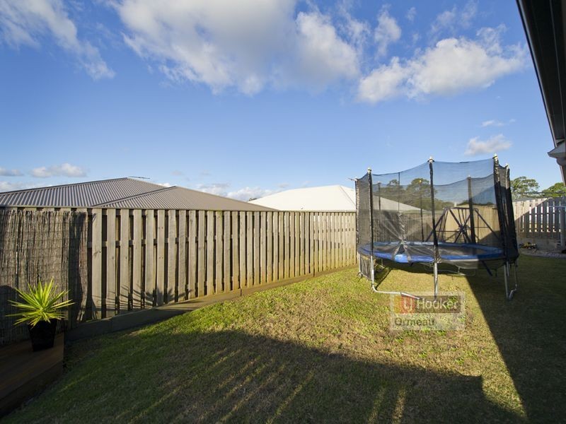 24 Penneshaw Crescent, Ormeau QLD 4208